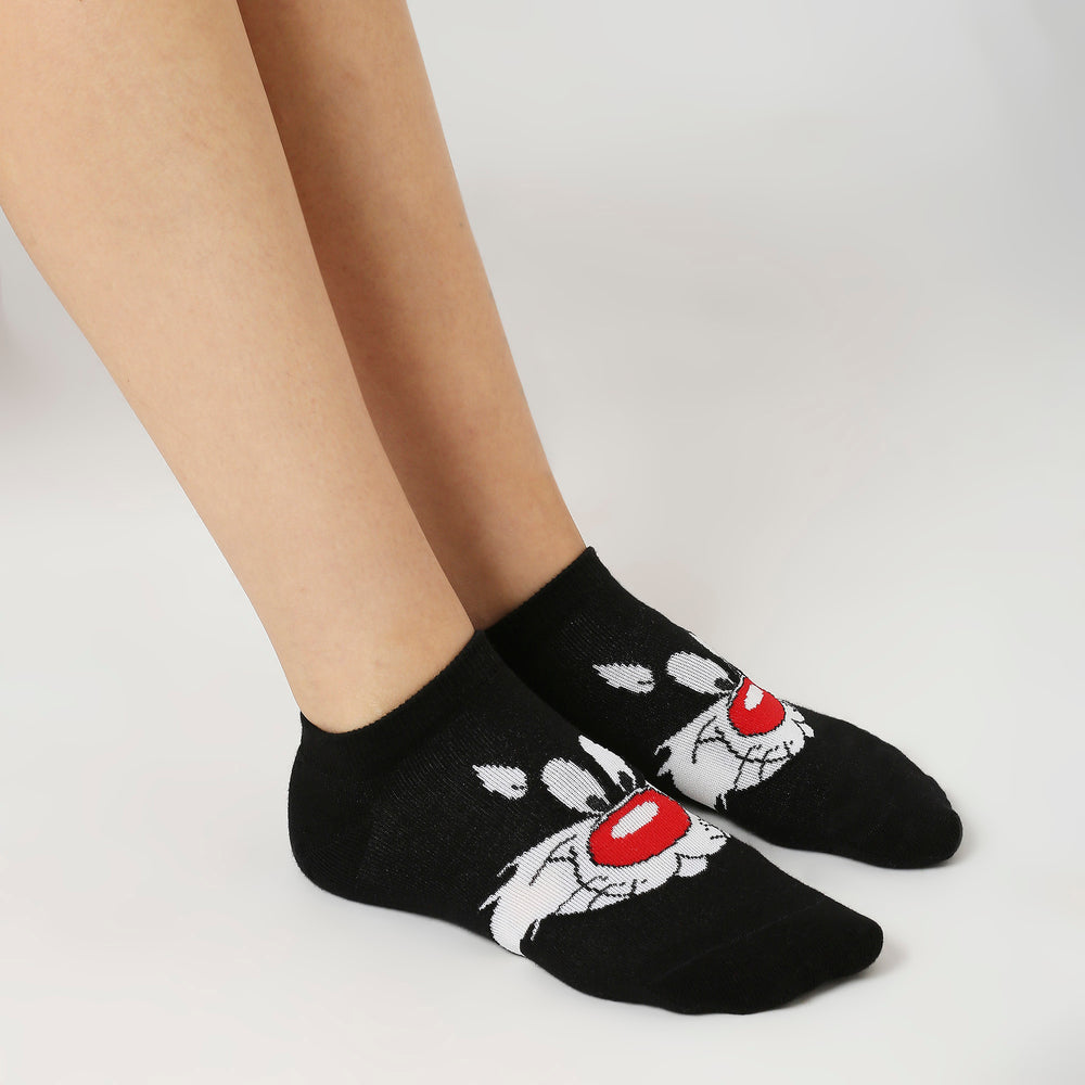 
                      
                        Women's Looney Tunes Cartoon Themed Low-Cut Socks | Multicolor | Pack of 3
                      
                    