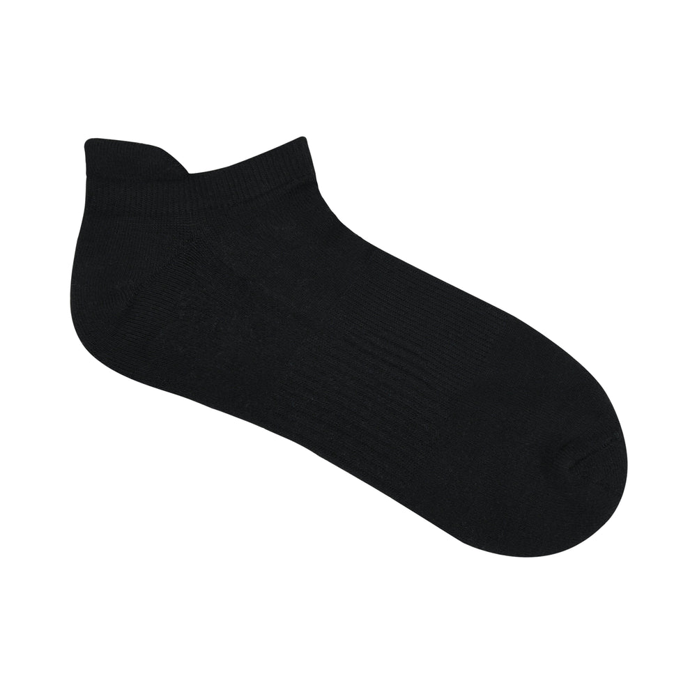
            
                Load image into Gallery viewer, Balenzia Men&amp;#39;s Bamboo Black Low-cuts Socks | Pack of 3
            
        