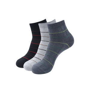 
            
                Load image into Gallery viewer, Balenzia Men&amp;#39;s Striped Cotton Ankle Socks-(Pack of 3 Pairs/1U)-(Black,L.Grey,D.Grey) - Balenzia
            
        